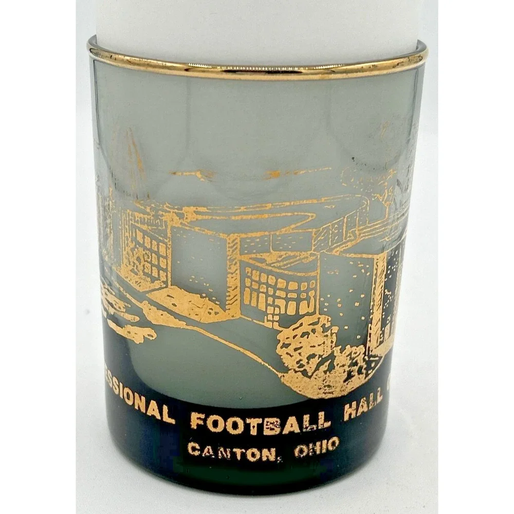 Vintage Professional Football Hall of Fame Canton‎ OH Gold Detail Glass SKU U221